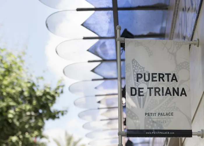 Petit Palace Puerta De Triana Seville